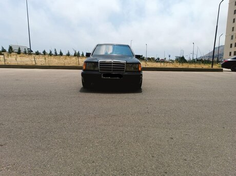 Mercedes E 220 1993
