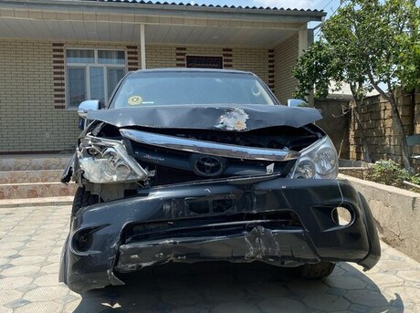 Toyota Fortuner 2005