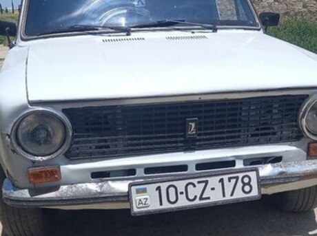 LADA (VAZ) 21011 1984