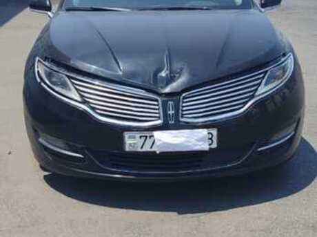 Lincoln MKZ 2014