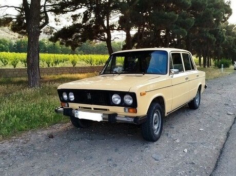 LADA (VAZ) 2106 1988