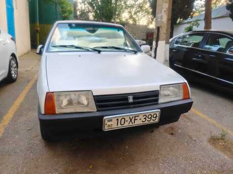 LADA (VAZ) 21099 2001