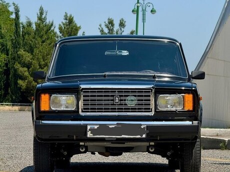LADA (VAZ) 2107
