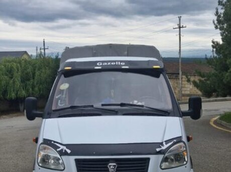 GAZ 330232-744 2010