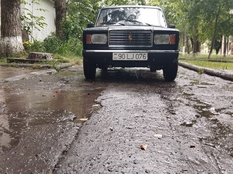 LADA (VAZ) 2107 2010