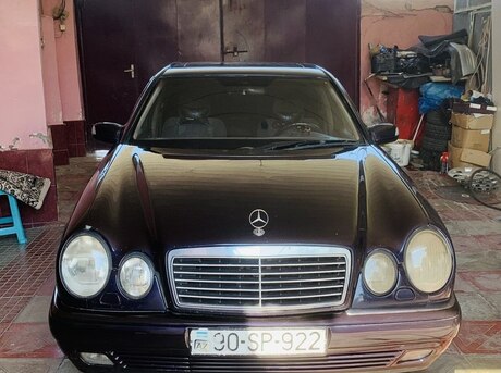 Mercedes E 220 d 2016