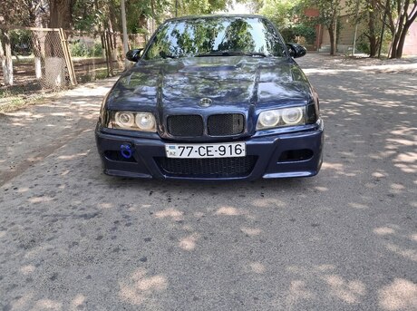 BMW 318 1993