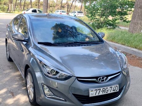Hyundai Avante 2015