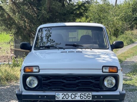 LADA (VAZ) Niva 2006