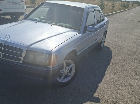 Mercedes 190 1992