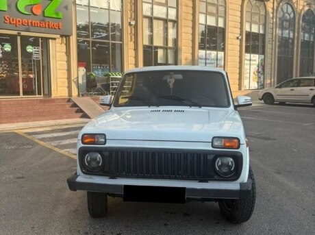 LADA (VAZ) Niva 2013