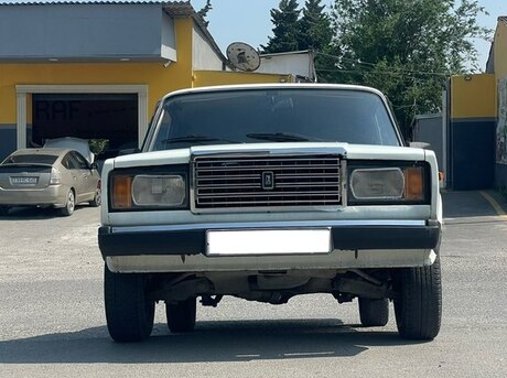 LADA (VAZ) 2107 2010