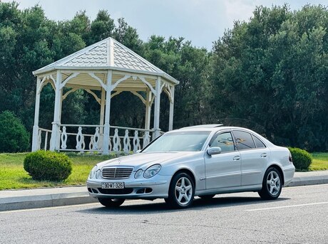 Mercedes E 220 d 2004