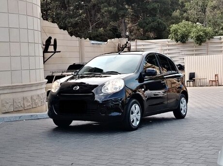 Nissan March 2012