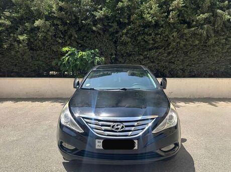 Hyundai Sonata 2010