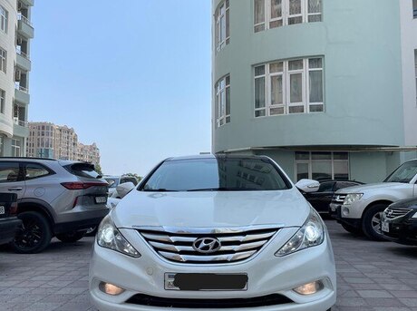 Hyundai Sonata 2010