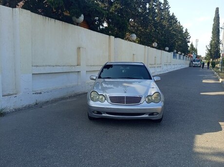 Mercedes C 220 d 2000