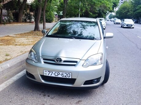 Toyota Corolla 2004