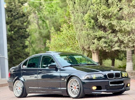 BMW 328 1999