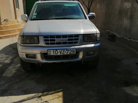 Isuzu Rodeo
