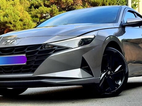 Hyundai Elantra 2023
