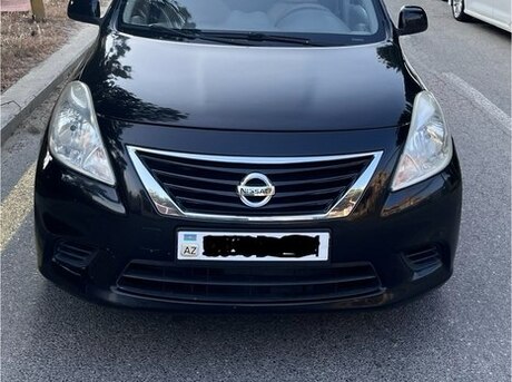 Nissan Sunny 2012