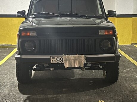 LADA (VAZ) Niva 2013