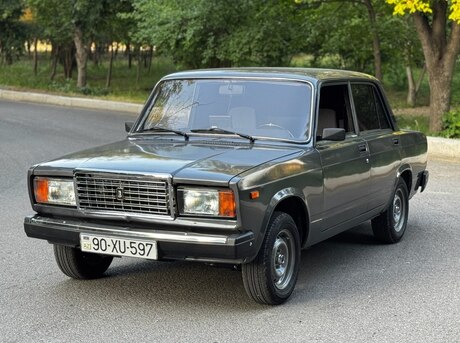 LADA (VAZ) 2107 2010