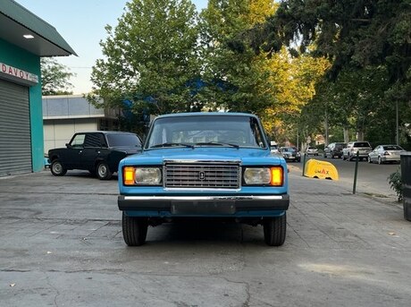 LADA (VAZ) 2107 2004