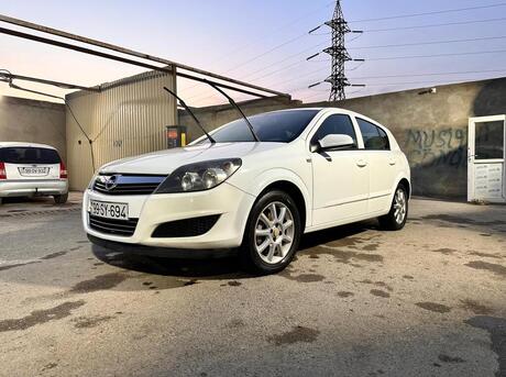 Opel Astra 2009
