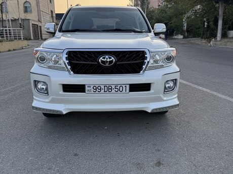 Toyota Land Cruiser 2012