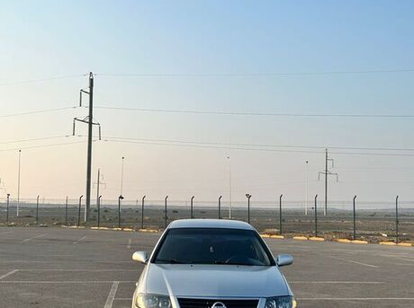 Nissan Sunny 2011