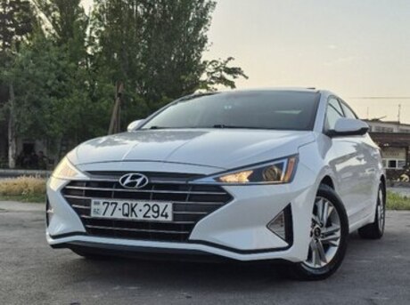 Hyundai Elantra 2019