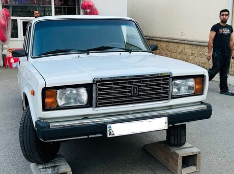 LADA (VAZ) 2107 2010