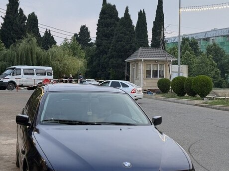 BMW 528 1998