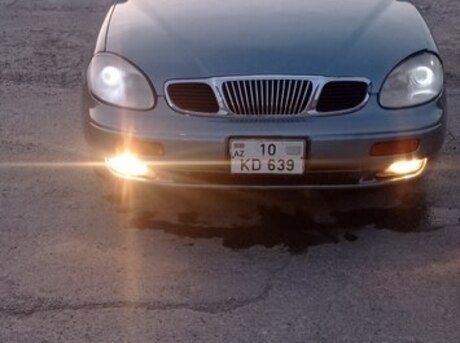 Daewoo Leganza 2001