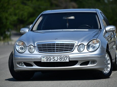 Mercedes E 220 d 2002
