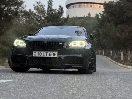 BMW 528