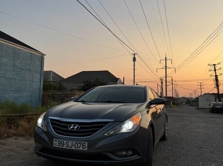 Hyundai Sonata 2013