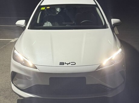 BYD Seal 05
