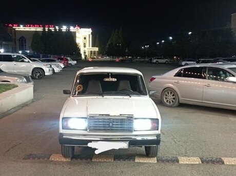 LADA (VAZ) 2107 2009