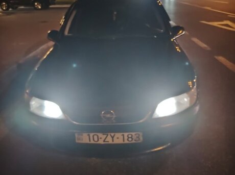 Opel Vectra 2000