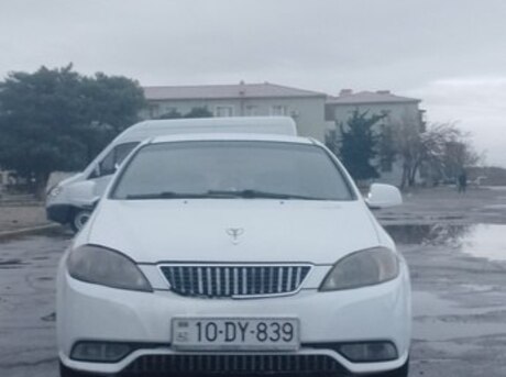 Daewoo Gentra 2014