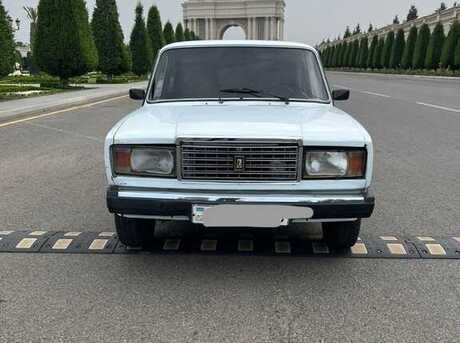 LADA (VAZ) 2107 2000