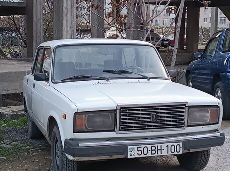 LADA (VAZ) 2107 2001