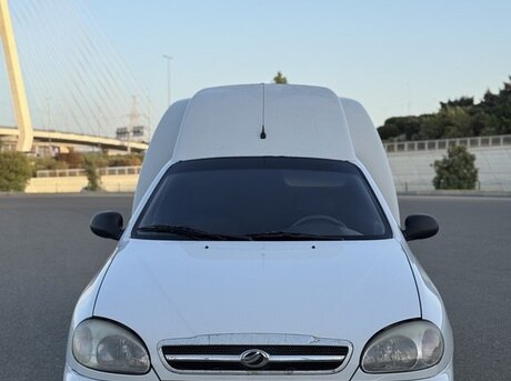 Daewoo Lanos 2011