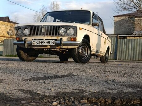 LADA (VAZ) 2103