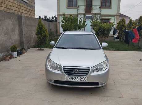 Hyundai Avante 2009