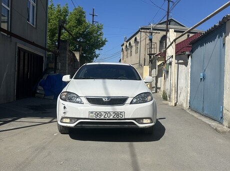 Daewoo Gentra 2014