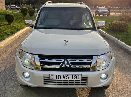 Mitsubishi Pajero 2007